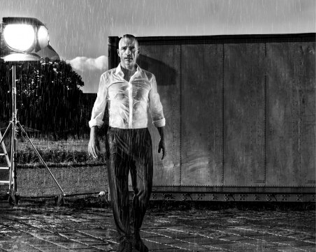 Ерос Рамацоти пристигна в София с 27 тира и над 80 човека екип