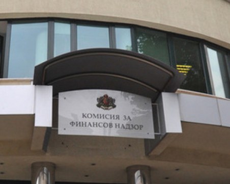 Спират 30 сайта заради нелегални инвестиционни услуги