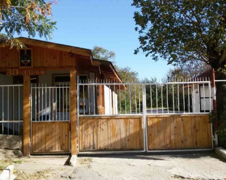 Проверка: 50 затворници осъмнали пияни в общежитието на пловдивския затвор