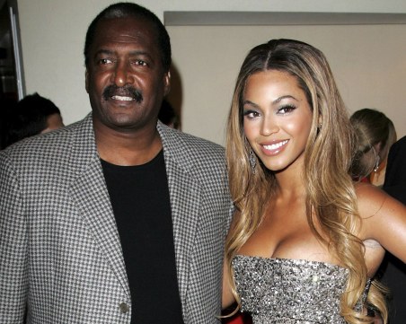 Бащата на Бионсе страда от рак на гърдата