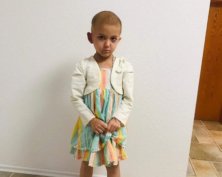 Малката Ева от Асеновград е напът да победи болестта! Да подадем ръка на семейството