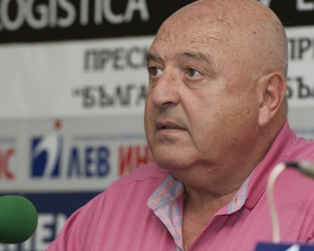 Венци: Кризата в Ботев ще мине като хрема