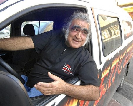 Приятели на Буги Барабата събират средства за негов паметник в София