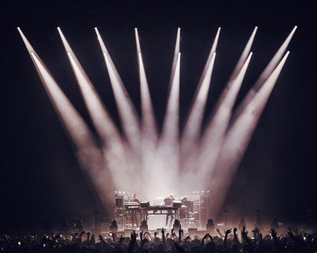 Световна премиера! The Chemical Brothers представят нова версия на вечен хит в София