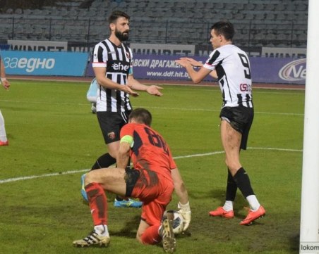 Черно-бял терор! Локо няма спирка, прегази и Етър