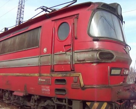 Трагедия! Влак прегази дядо край Монтана