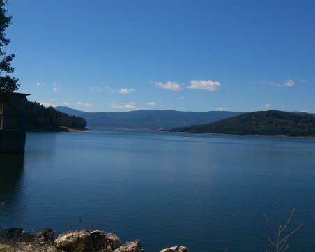 Затягат контрола над язовирите заради големите дъждове