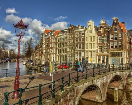 Нидерландия се отказва от името Холандия