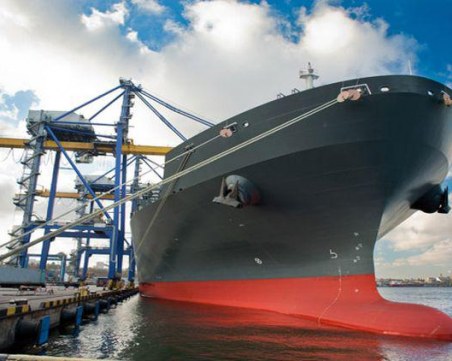 Български моряк загина на кораб край Сардиния, друг е ранен