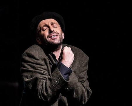 Мариус Куркински празнува юбилей със специален спектакъл в Пловдив