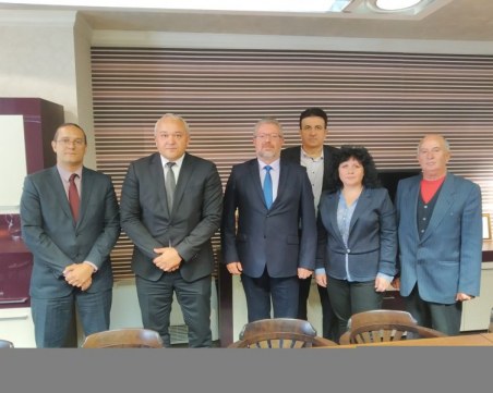 Николай Радев се срещна с адвокатската колегия, обсъдиха важни за Пловдив теми