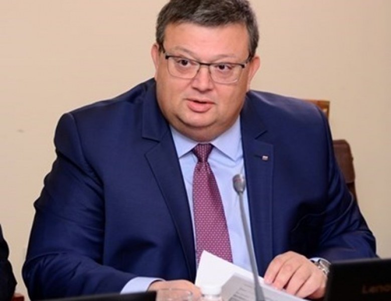 Цацаров обясни на австралийския посланик защо не пускаме Полфрийман