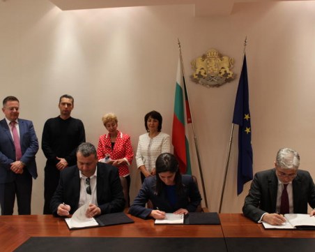 52 електрически автобуса, 30 тролея и 25 трамвая за по-чист въздух в София