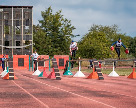 Пожарникари в битка! Огнеборци от цялата страна мерят сили в Пловдив
