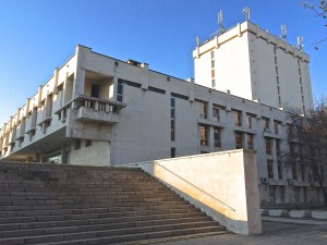 Пловдивски библиотекари свирят рок за юбилея на НБ
