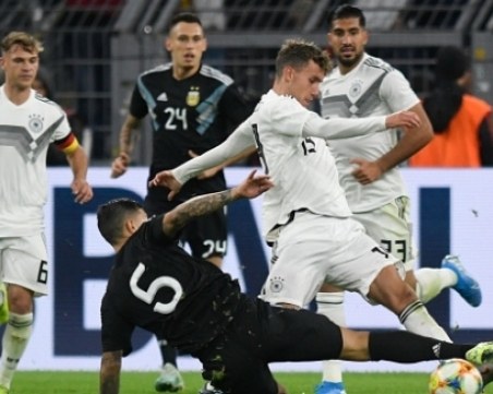 Германия и Аржентина сътвориха зрелищно реми