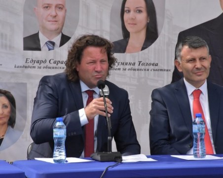 Николай Бухалов: Осигуряването на материална база е основно изискване при преминаване към едносменен режим на обучение