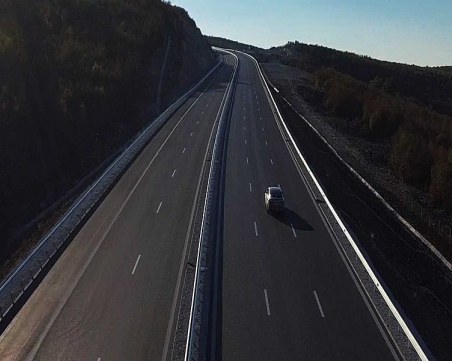 Откриват нови 9 км от АМ 