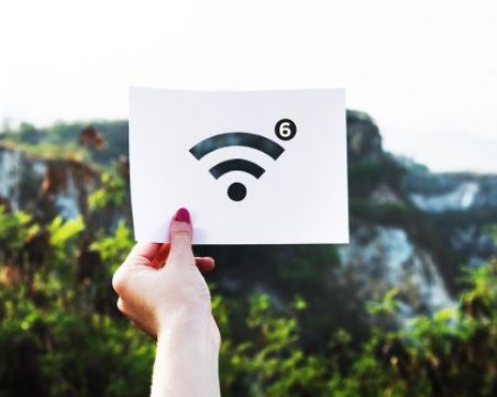 Какво не трябва да правите, ако сте свързани с публичен Wi-Fi