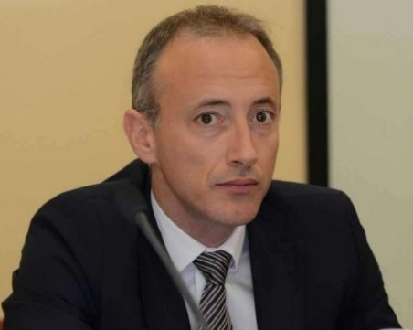 Министър Вълчев за пострадалата ученичка: Инцидентът е недопустим