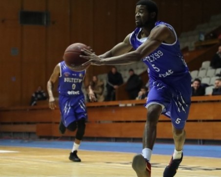 Шакир Смит с повторен дебют за Академик Бултекс 99 утре