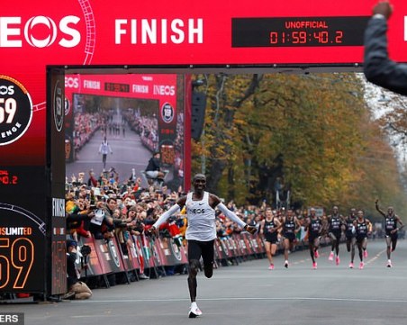 Шампион в маратона с постижение за историята