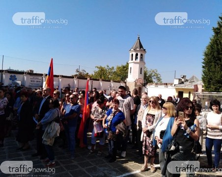 Арменската общност излезе на протест, поиска оставки