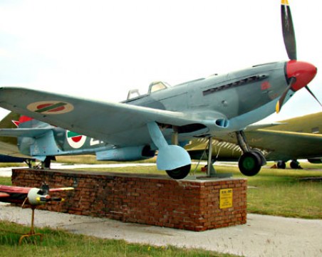 Музеят на авиацията в Крумово отваря врати за безплатни посещения днес