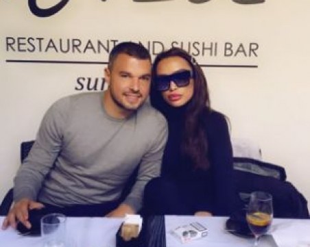 Официално: Валери и Биляна Дол са заедно