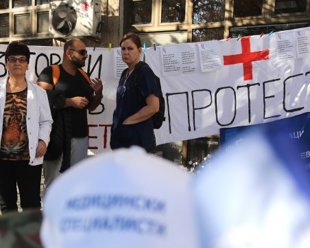 Медиците се разбраха с Ананиев след 4 часа преговори, дадоха му месец срок