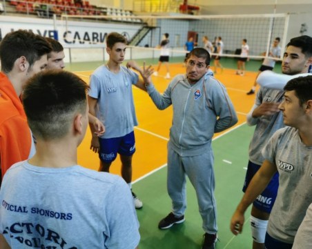 Виктория Волей със загуба в контрола от Славия