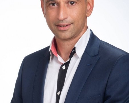 За привличане на инвеститори и евросредства в община Родопи ще работи икономистът Пламен Кабаков