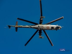 Скокове с парашут, показни стрелби и ръкопашен бой в центъра на Пловдив
