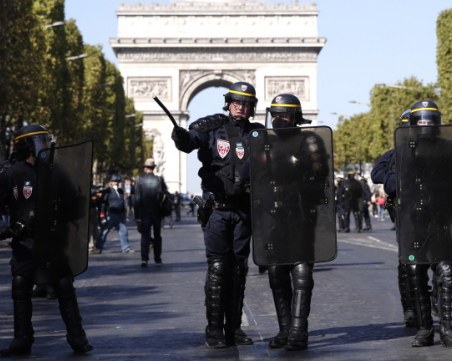 Арестуваха французин, подготвял атентат като на 11 септември 2001 година