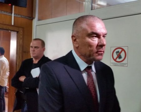 Марешки оправдан в съда, агитка го иска в затвора