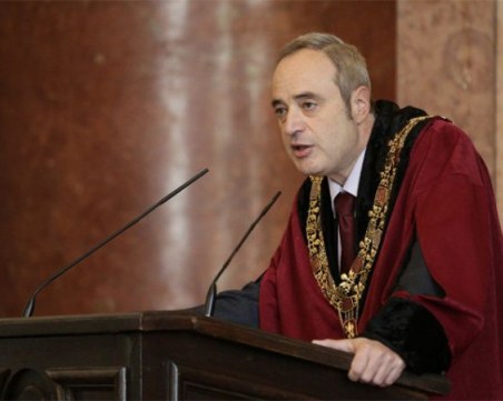 Състезание с един кон за ректор на Софийския университет