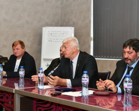 Здравко Димитров: Ще работя в постоянен диалог със синдикатите и работодателите