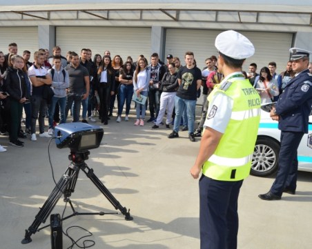 Месец преди Студентския празник полицията с превантивна кампания