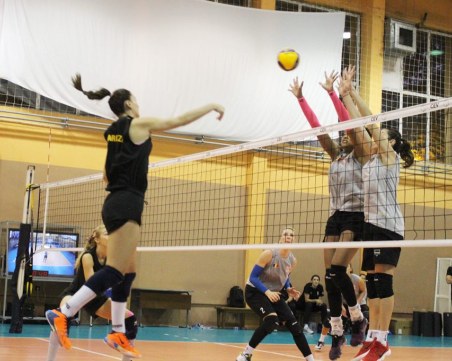 Марица с равенство срещу румънки в контрола