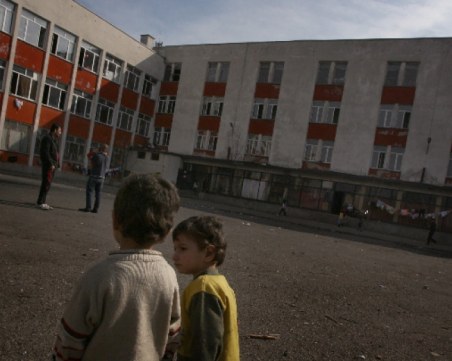 Двама афганистанци изнасилиха момиче сираче в София, арестуваха ги