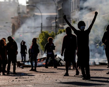 Няма пострадали българи при протестите в Чили