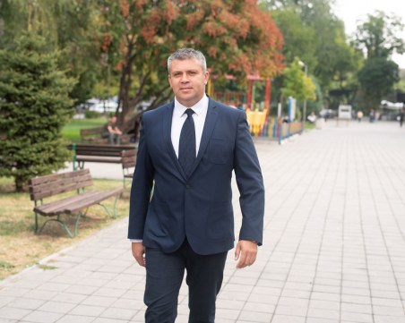 Стоян Алексиев и активни граждани от бул. 