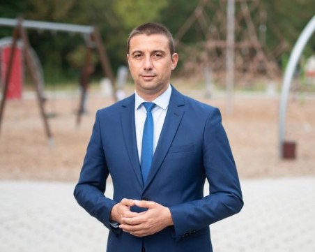 Димитър Колев: Изграждаме пътната връзка между 