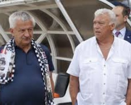 Крушарски, Зума и Гонзо в Москва за честване на великия Лев Яшин