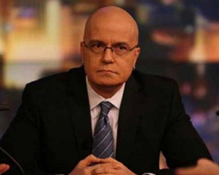 Слави обяснява във Фейсбук каква телевизия ще прави