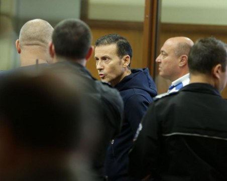 Запорираха имущество за 134 милиона на Миню Стайков и аверите му