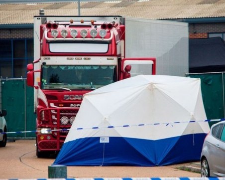 Арестуваха четвърти заподозрян във връзка с камиона с 39 трупа в Англия