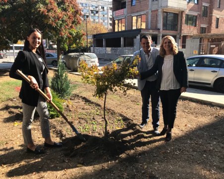 Георги Стаменов и кандидати за общински съветници направиха още един зелен остров в район 