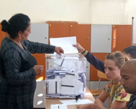 33.5% от пловдивчани гласуваха до 17.30 ч.