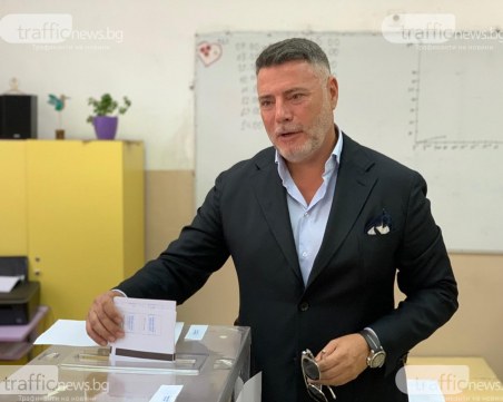 Георги Колев към пловдивчани: Не им помагайте да фалшифицират вота, искайте си трите бюлетини